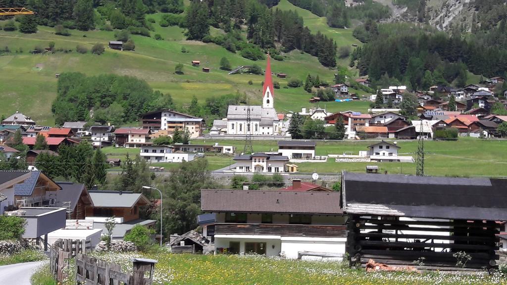 Haus Mattle Apartment Pettneu am Arlberg Exterior photo